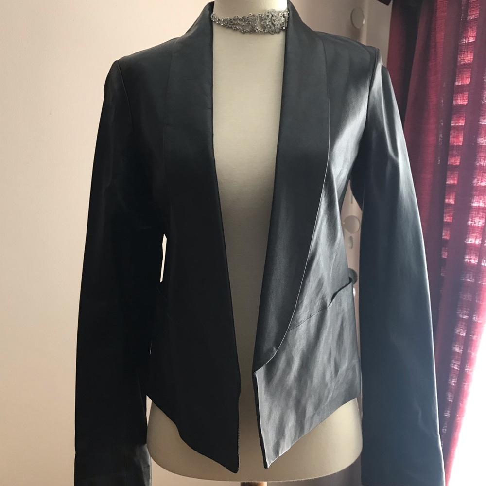 Vince leather blazer jacket size 4